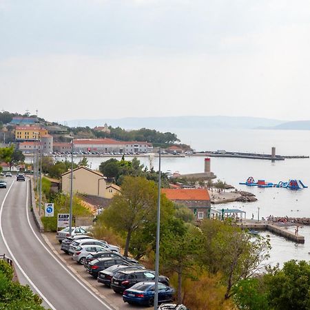 Apartmani Silvana&Vera Senj  Buitenkant foto