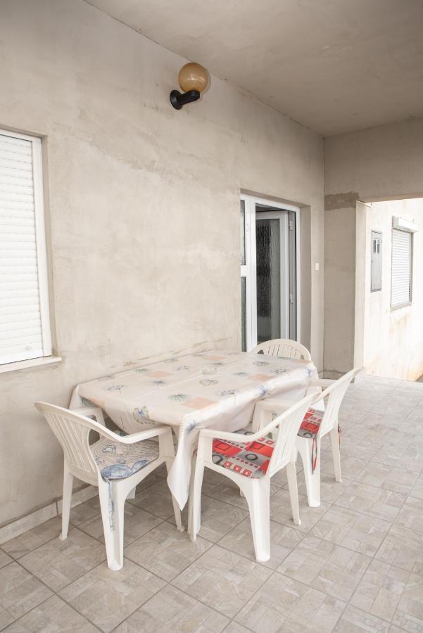 Apartmani Silvana&Vera Senj  Buitenkant foto