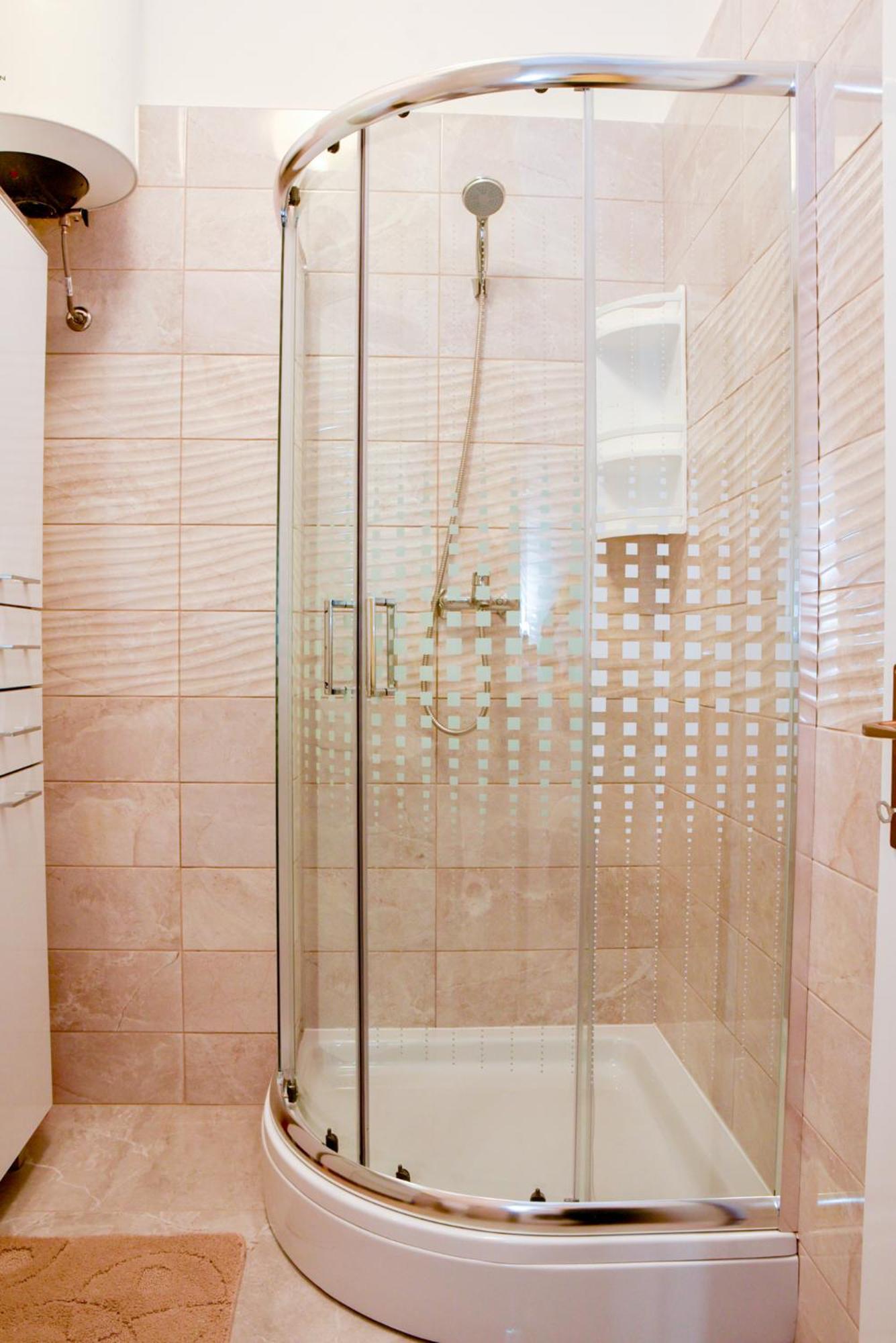 Apartmani Silvana&Vera Senj  Buitenkant foto